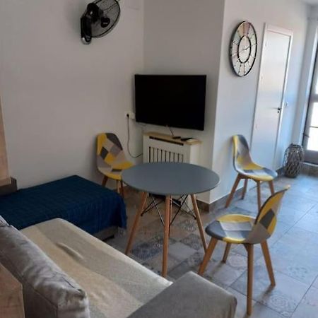 Loft En Patio De Casa Tipica De Pueblo Lägenhet Villafranca de Córdoba Exteriör bild