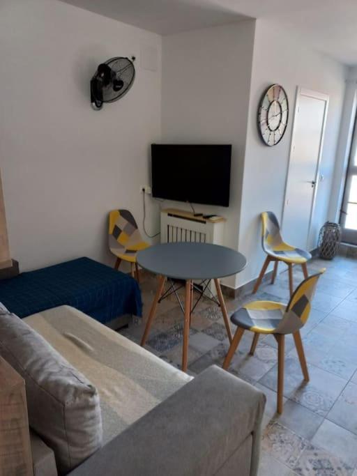 Loft En Patio De Casa Tipica De Pueblo Lägenhet Villafranca de Córdoba Exteriör bild